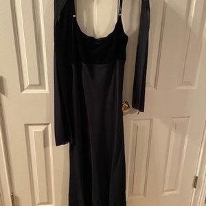 Deep blue Prom or formal dress